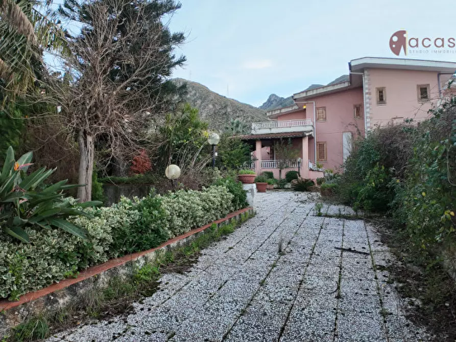 Immagine 27 di Villa in vendita  in Via Chiesezza Sperone 11 a Altavilla Milicia