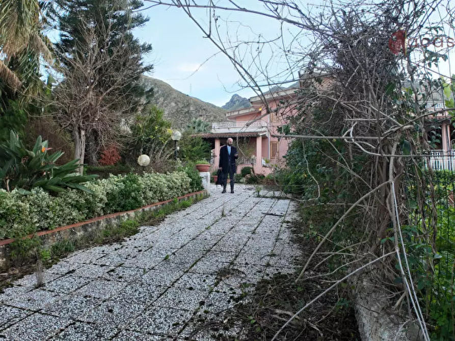 Immagine 30 di Villa in vendita  in Via Chiesezza Sperone 11 a Altavilla Milicia