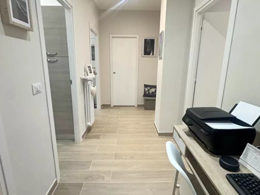 Immagine 9 di Appartamento in vendita  in Via Luigi Capriolo a Torino