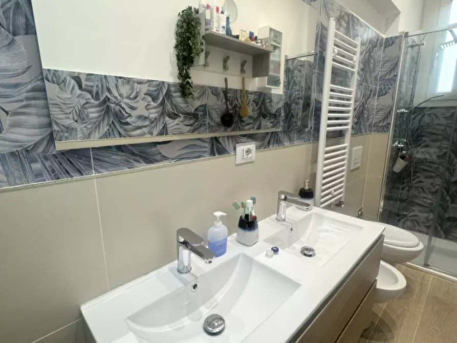 Immagine 24 di Appartamento in vendita  in Via Luigi Capriolo a Torino