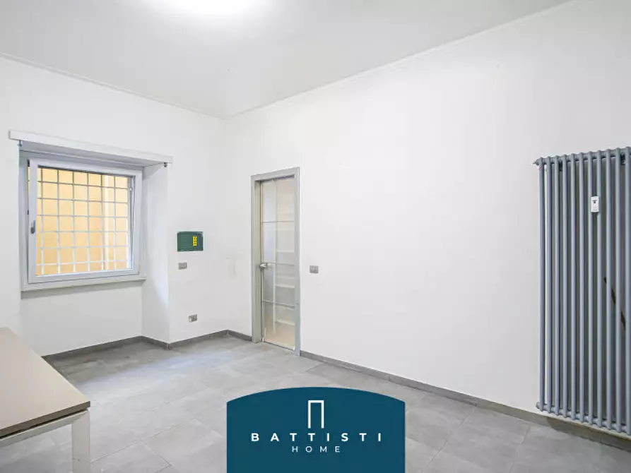 Immagine 5 di Appartamento in vendita  in Viale Ippocrate a Roma