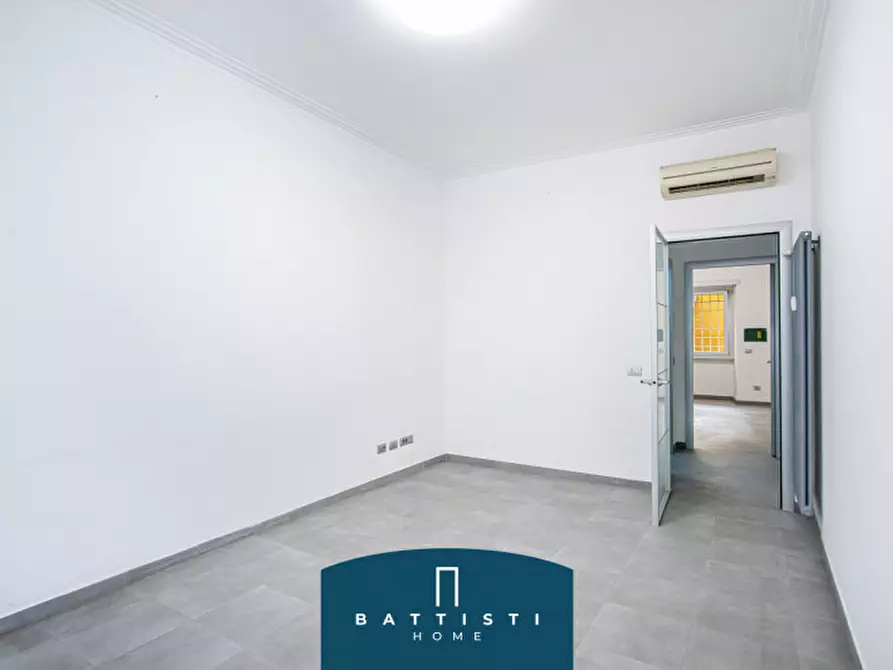 Immagine 11 di Appartamento in vendita  in Viale Ippocrate a Roma