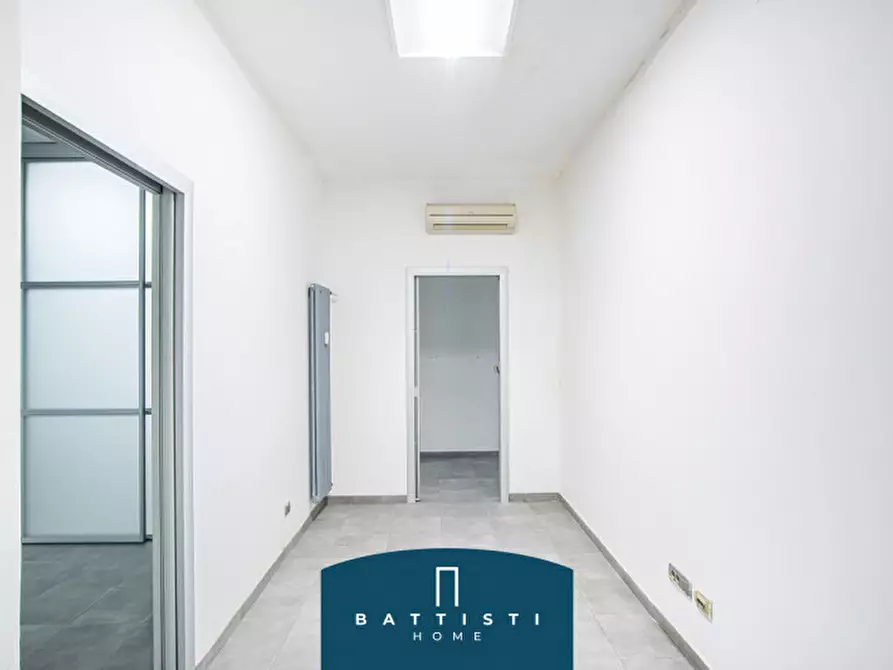 Immagine 18 di Appartamento in vendita  in Viale Ippocrate a Roma