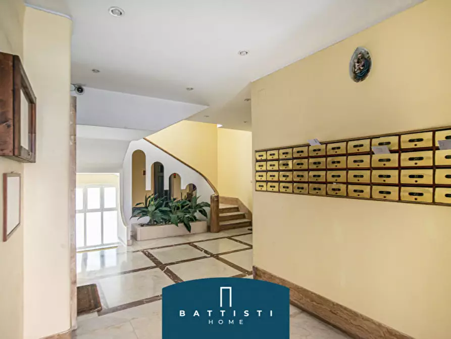 Immagine 26 di Appartamento in vendita  in Viale Ippocrate a Roma