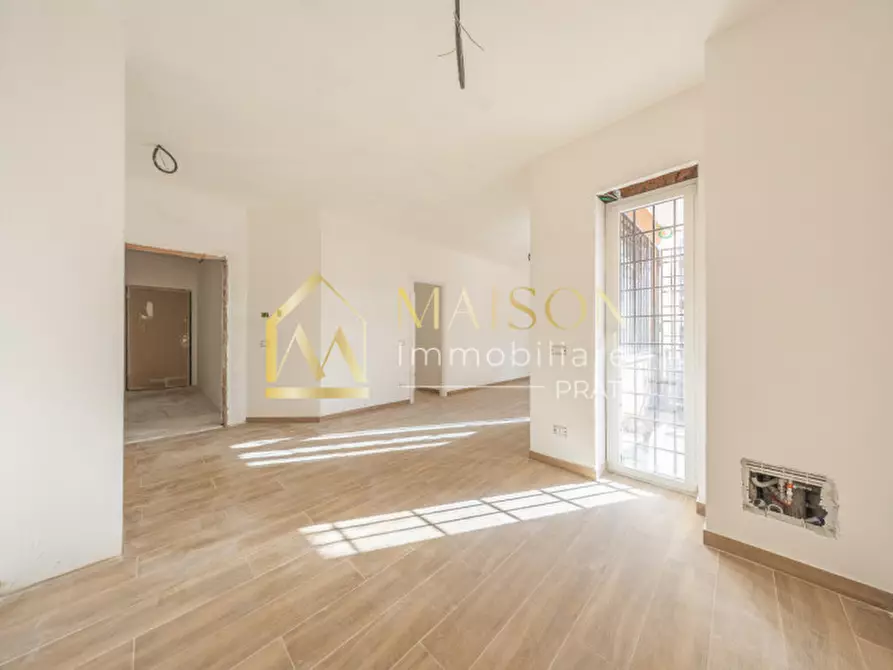 Immagine 3 di Appartamento in vendita  in Via dei Prati Fiscali a Roma