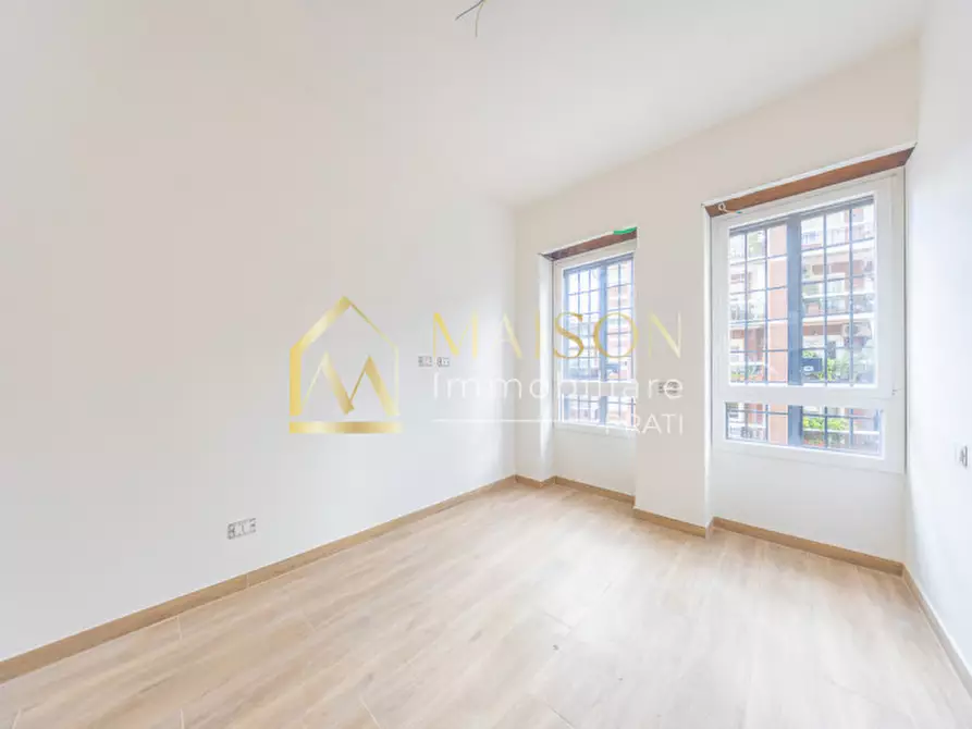 Immagine 28 di Appartamento in vendita  in Via dei Prati Fiscali a Roma