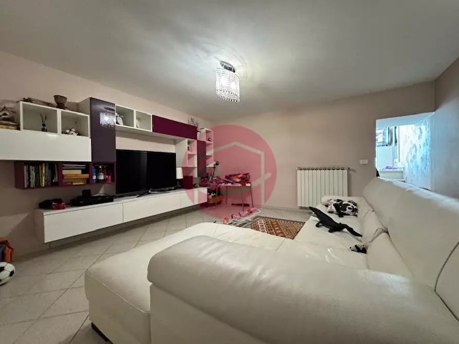 Immagine 7 di Villetta a schiera in vendita  a Borghi