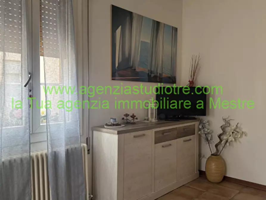Immagine 15 di Appartamento in vendita  in via magnasco 28 a Venezia