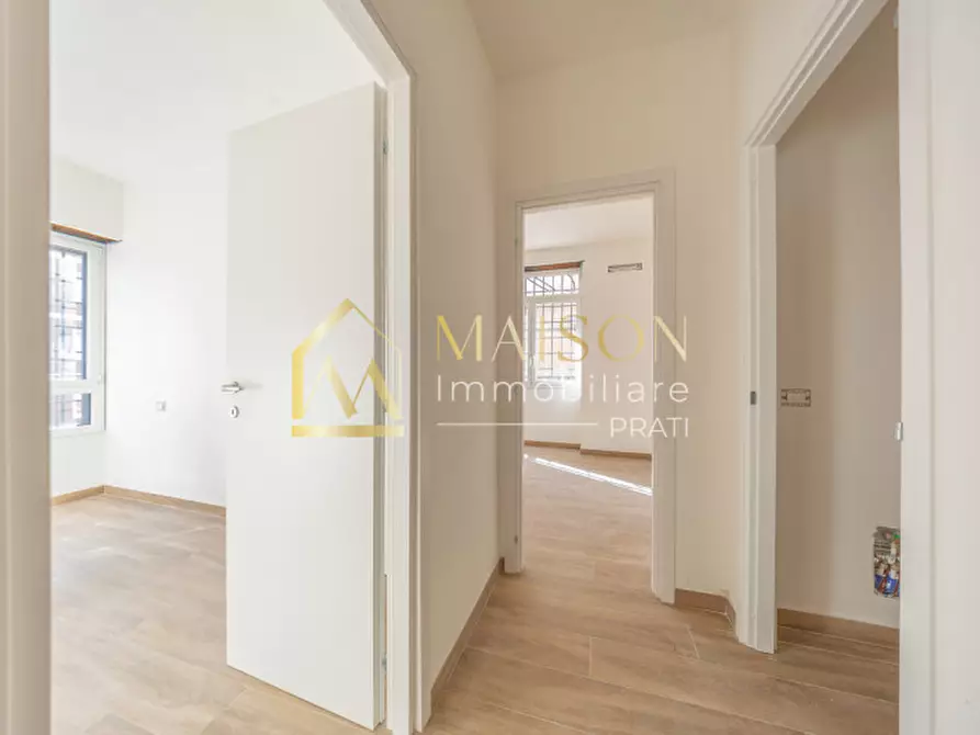 Immagine 9 di Appartamento in vendita  in Via dei Prati Fiscali a Roma