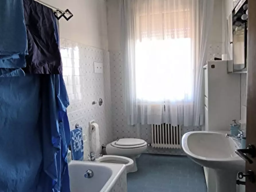 Immagine 5 di Appartamento in vendita  a Vittorio Veneto