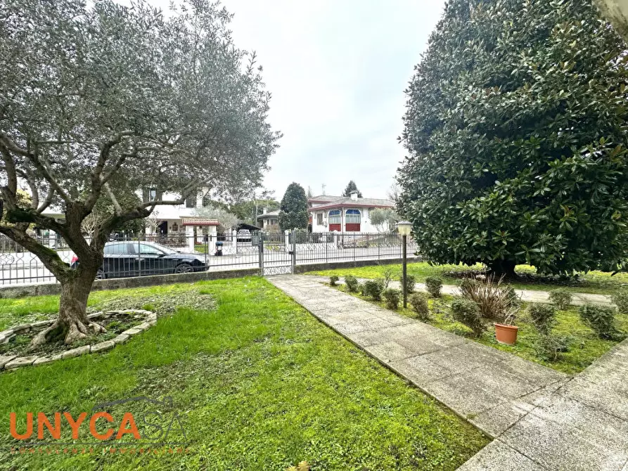 Immagine 23 di Casa indipendente in vendita  a Selvazzano Dentro