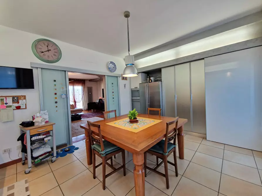 Immagine 4 di Appartamento in vendita  in Via Ansuino da Forlì a Padova