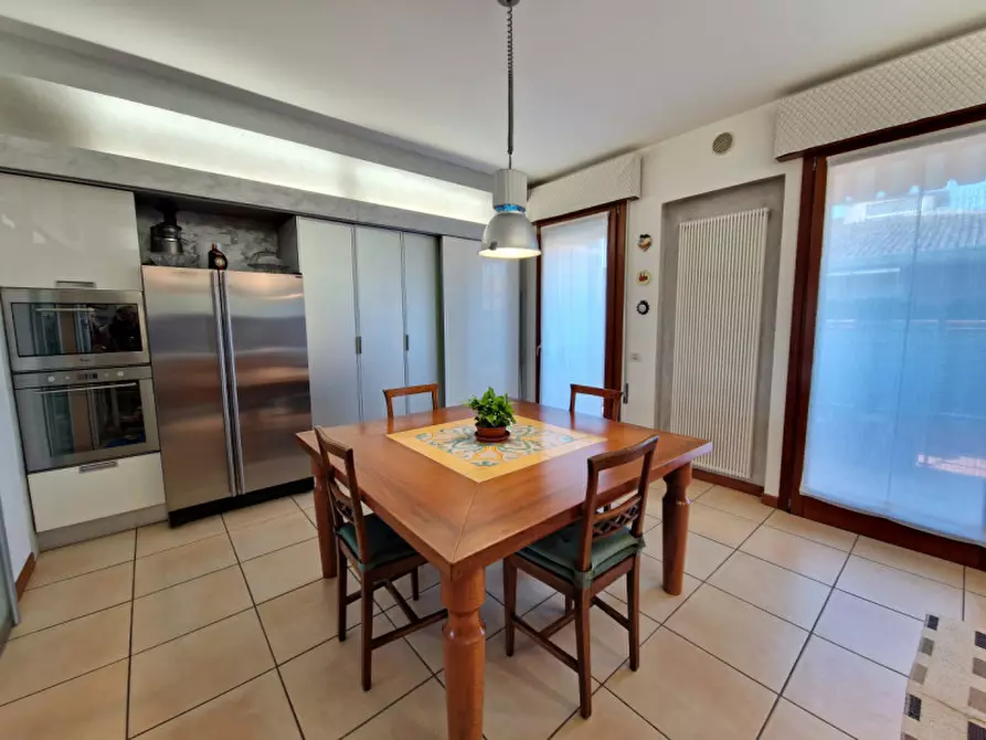 Immagine 5 di Appartamento in vendita  in Via Ansuino da Forlì a Padova