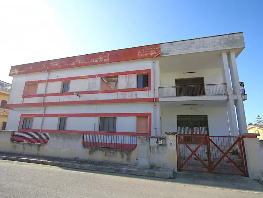 Immagine 5 di Laboratorio in vendita  in Via Torino a Matino