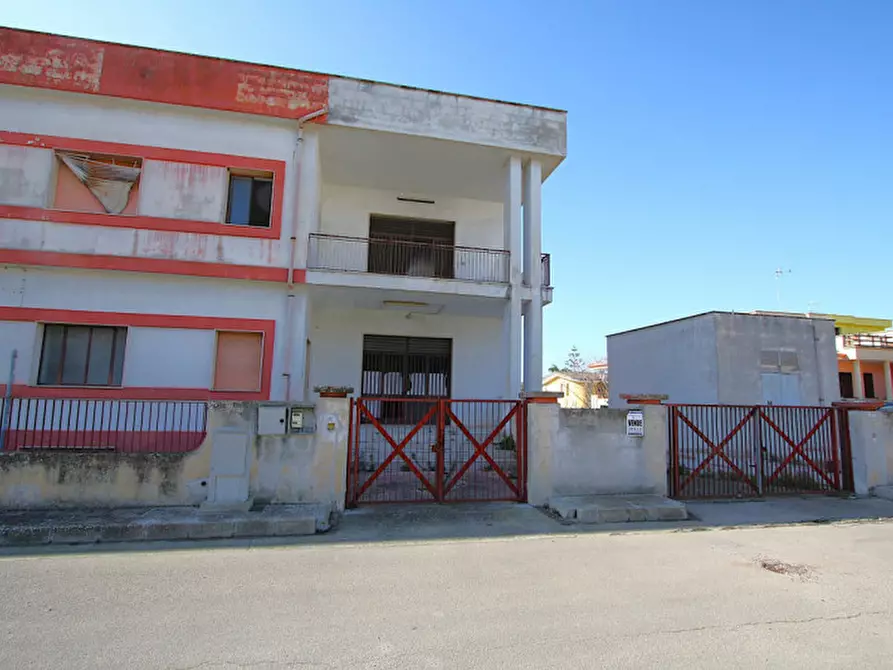 Immagine 6 di Laboratorio in vendita  in Via Torino a Matino