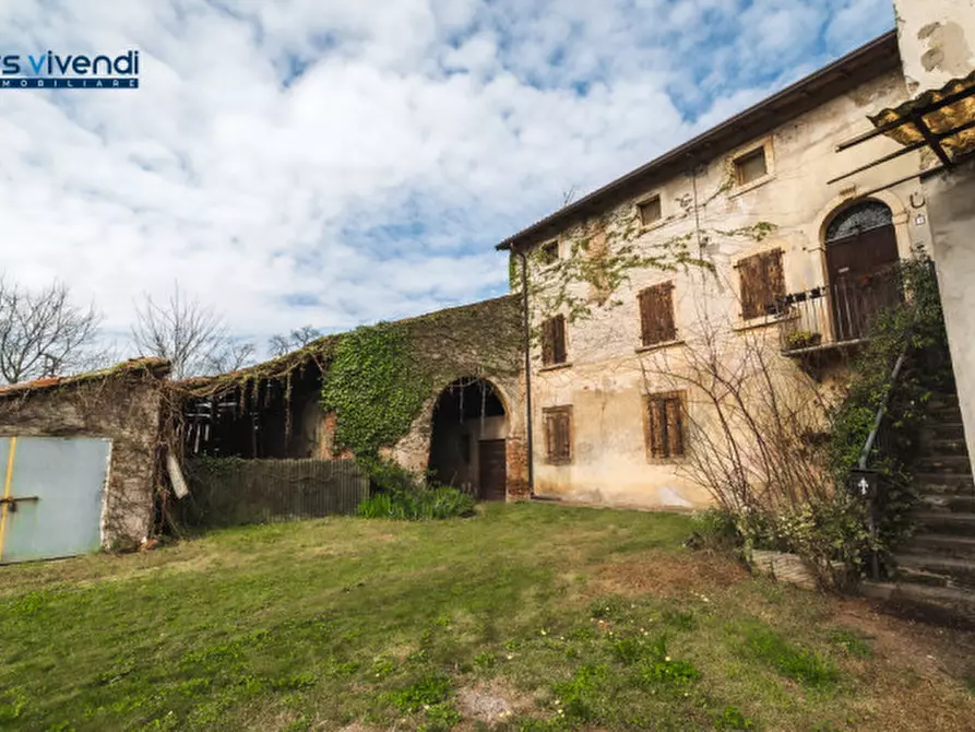 Immagine 10 di Villa in vendita  in Via Della Trinità a Buttapietra