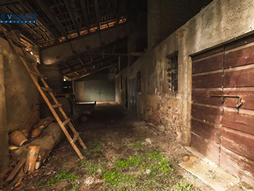 Immagine 11 di Villa in vendita  in Via Della Trinità a Buttapietra