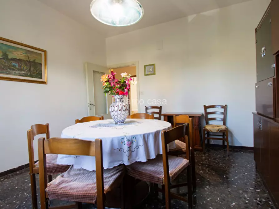 Immagine 11 di Appartamento in vendita  a Prato