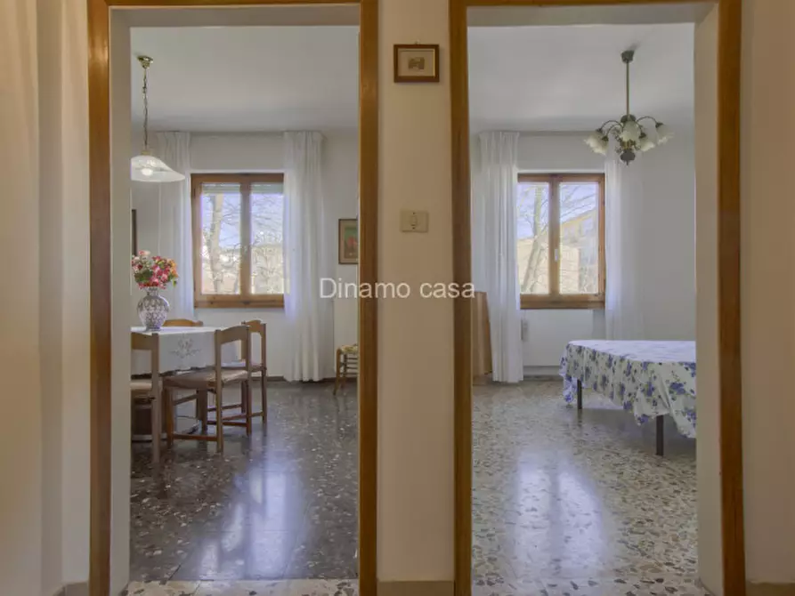 Immagine 12 di Appartamento in vendita  a Prato