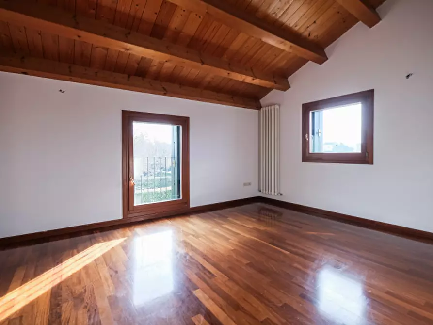 Immagine 13 di Villetta a schiera in affitto  in Strada Ponte dei Carri 21 a Vicenza