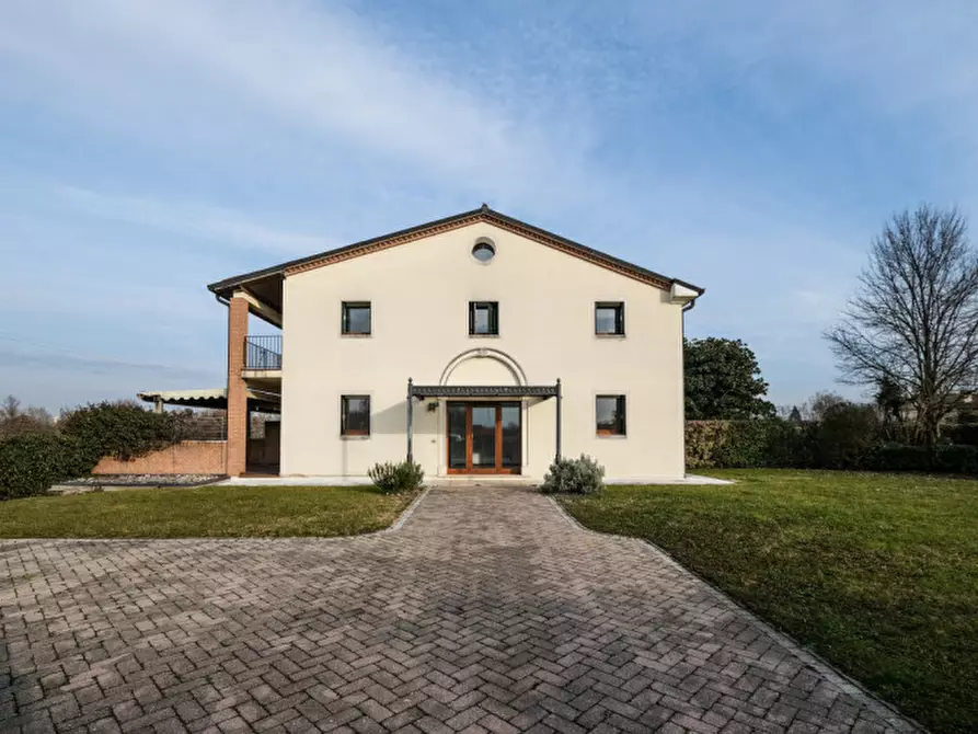 Immagine 33 di Villetta a schiera in affitto  in Strada Ponte dei Carri 21 a Vicenza