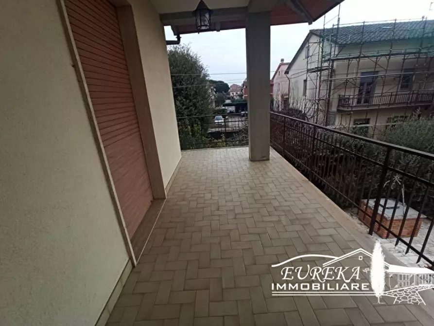 Immagine 21 di Casa bifamiliare in vendita  in Via Bruno Buozzi a Castiglione Del Lago