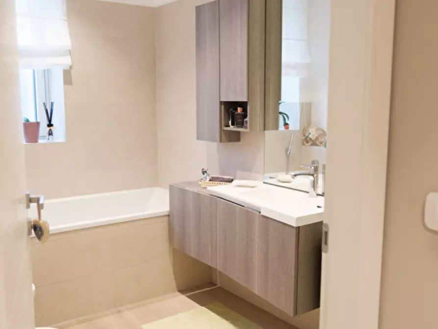 Immagine 21 di Casa bifamiliare in vendita  in Via Sottomonte - Unterbergstraße a Laives .Leifers.