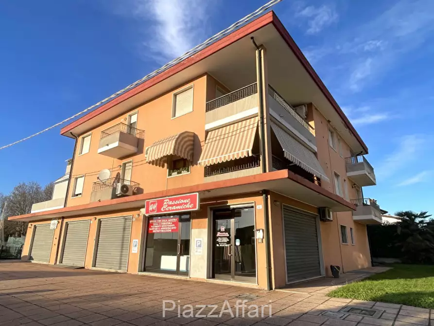 Immagine 8 di Appartamento in vendita  a Pontelongo