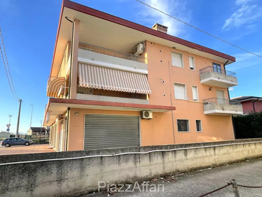 Immagine 16 di Appartamento in vendita  a Pontelongo