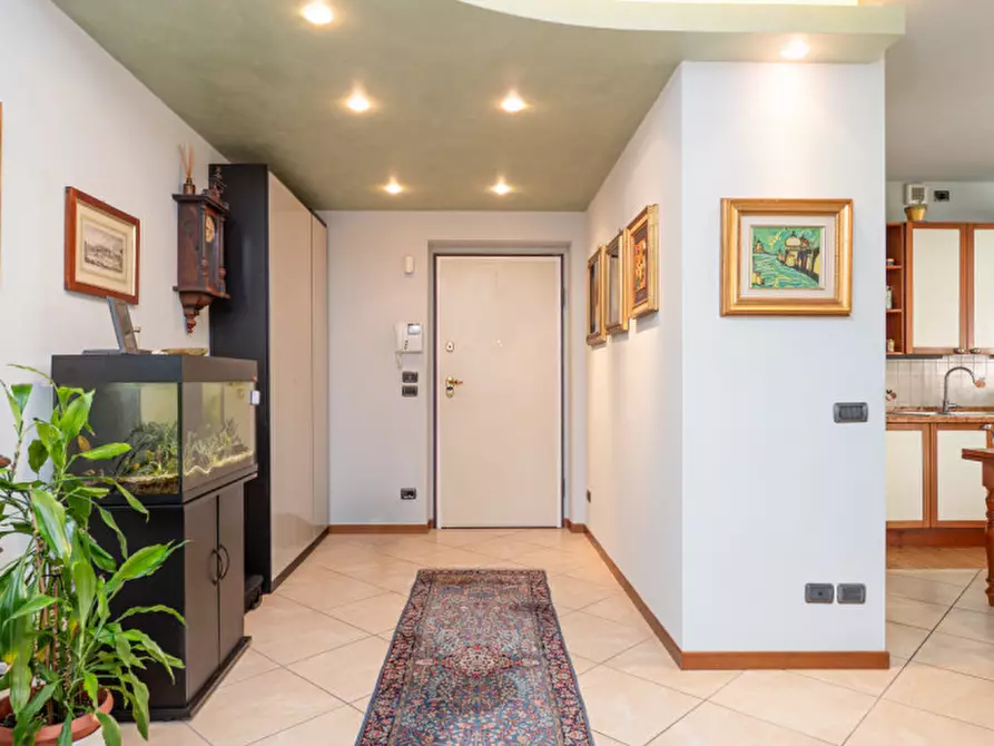 Immagine 10 di Appartamento in vendita  a Pescantina