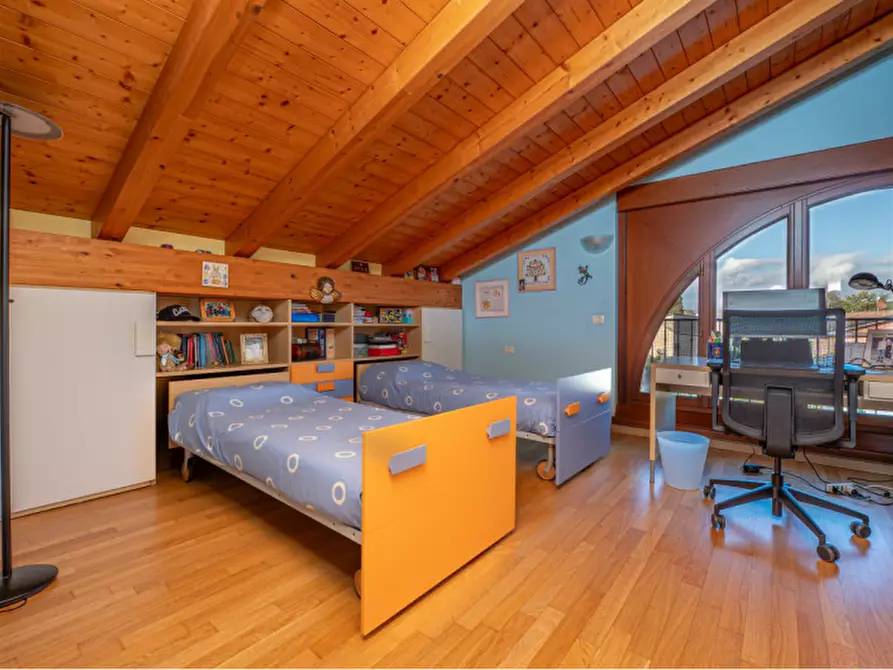 Immagine 18 di Appartamento in vendita  a Pescantina