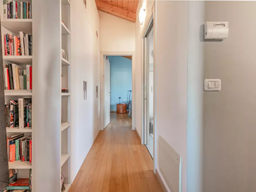 Immagine 21 di Appartamento in vendita  a Pescantina