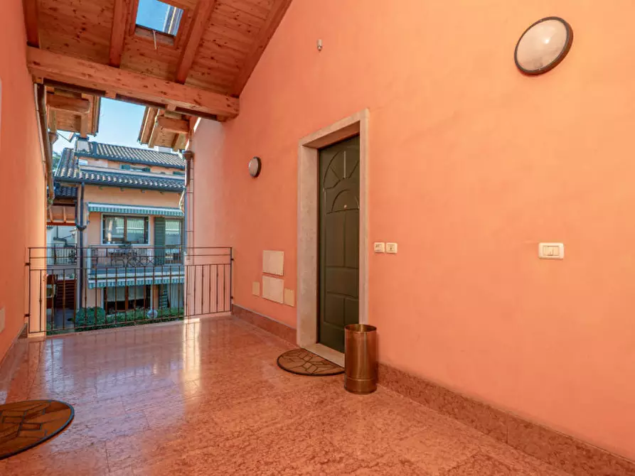 Immagine 23 di Appartamento in vendita  a Pescantina