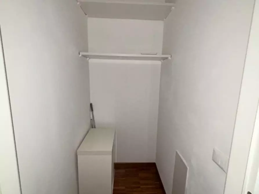 Immagine 11 di Appartamento in affitto  in Via Bertossi, 15 a Pordenone