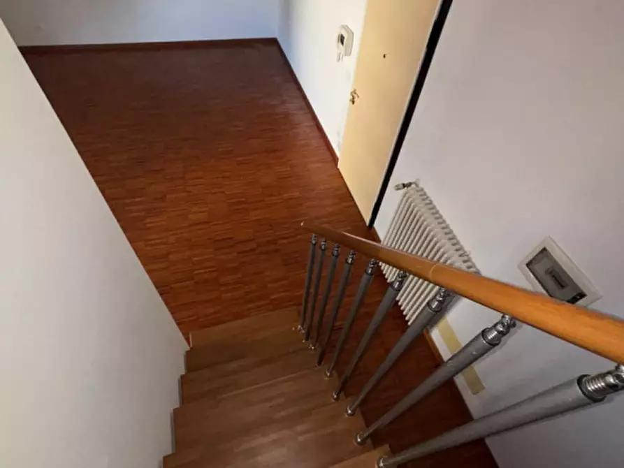 Immagine 46 di Appartamento in affitto  in Via Bertossi, 15 a Pordenone