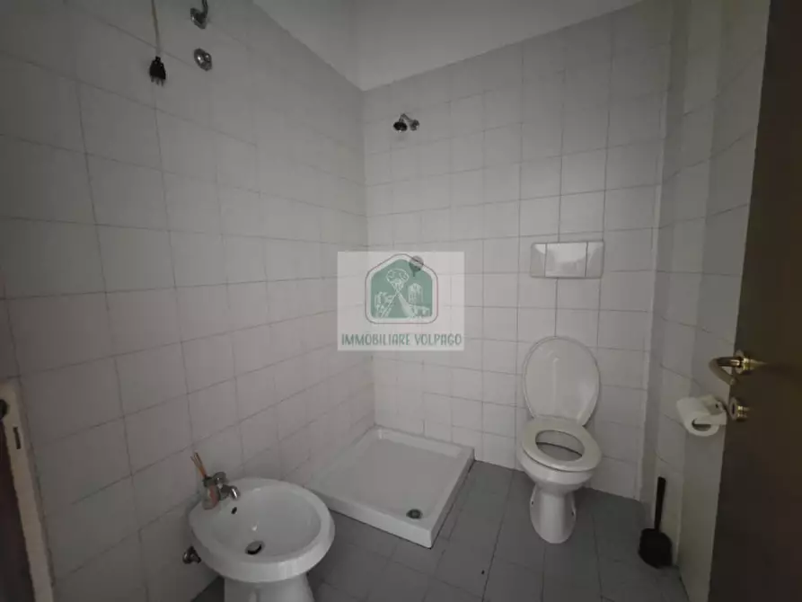 Immagine 4 di Negozio in vendita  in MONTEBELLUNA a Montebelluna