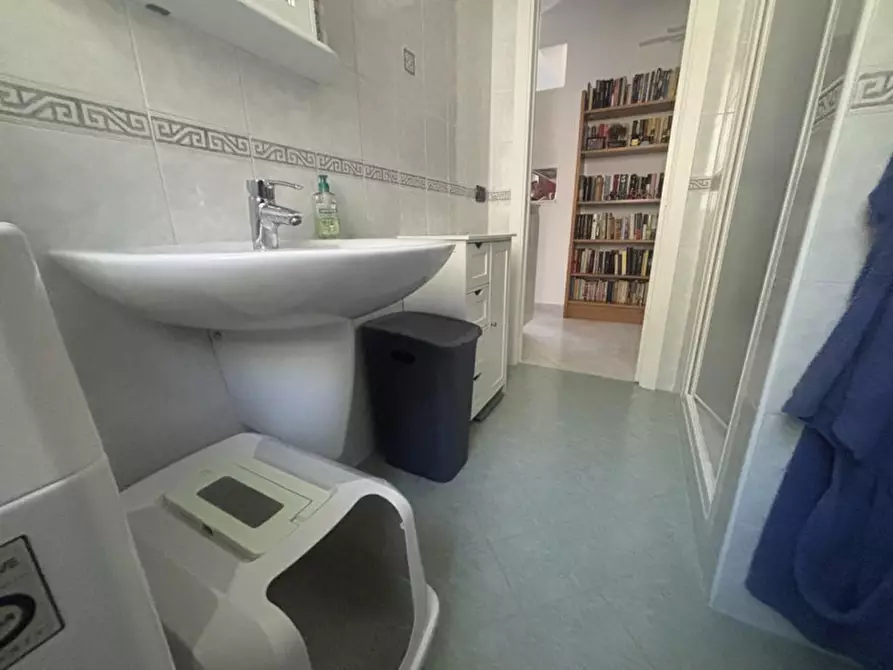 Immagine 8 di Appartamento in vendita  in strada per i piani a Castellaro