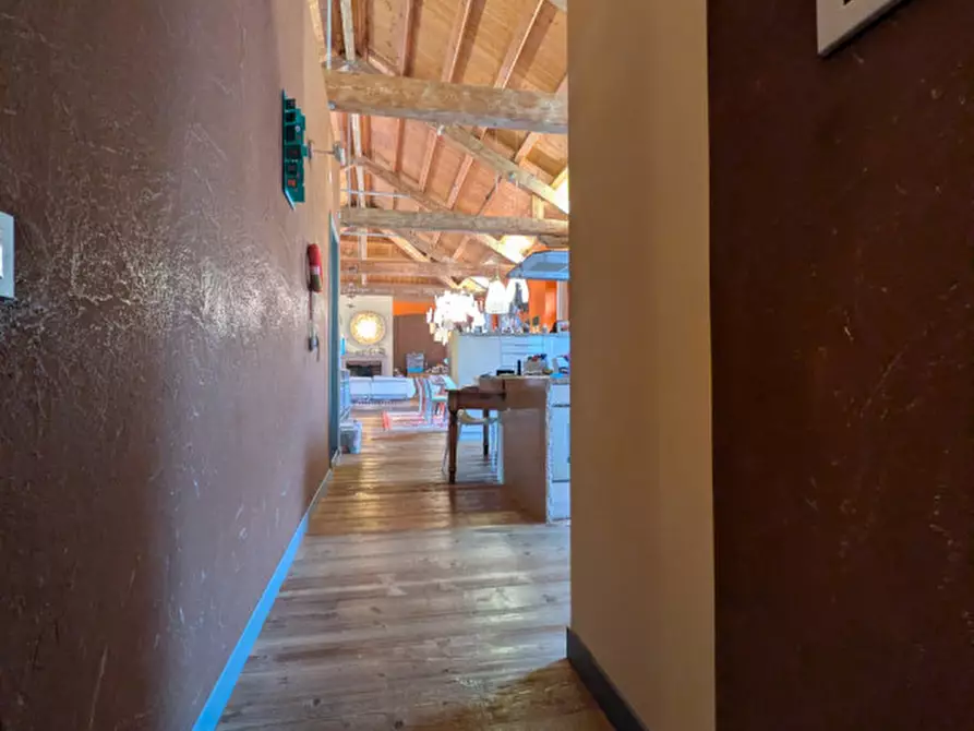 Immagine 14 di Loft/Open space in vendita  in Viale dell'industria a Torrebelvicino