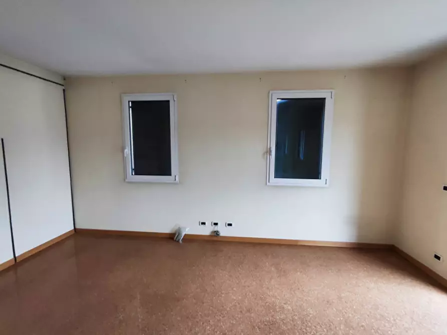 Immagine 7 di Casa indipendente in vendita  a Padova