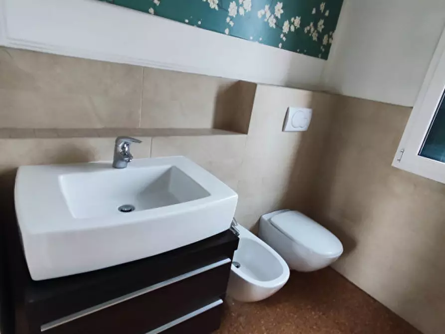 Immagine 9 di Casa indipendente in vendita  a Padova