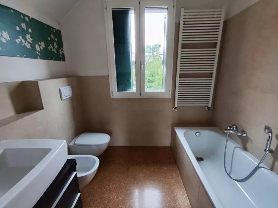 Immagine 10 di Casa indipendente in vendita  a Padova