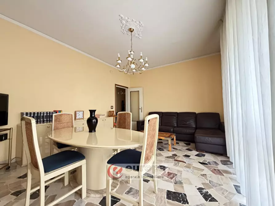 Immagine 4 di Appartamento in vendita  in Via Monte Sabotino a Vicenza