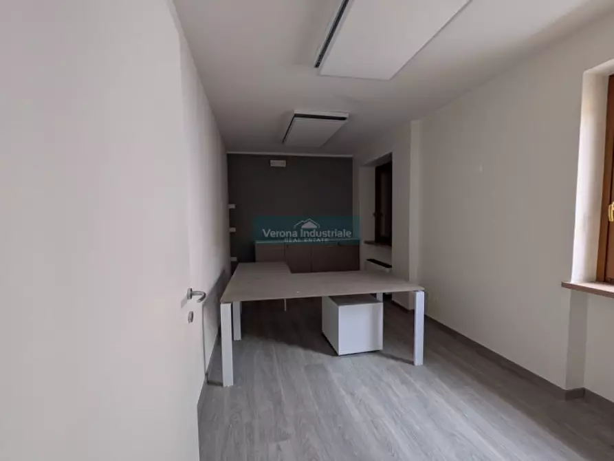 Immagine 8 di Ufficio in affitto  in via della pace 35 a Villafranca Di Verona
