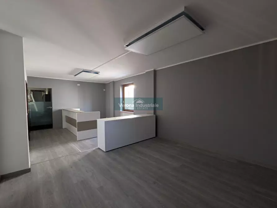 Immagine 15 di Ufficio in affitto  in via della pace 35 a Villafranca Di Verona