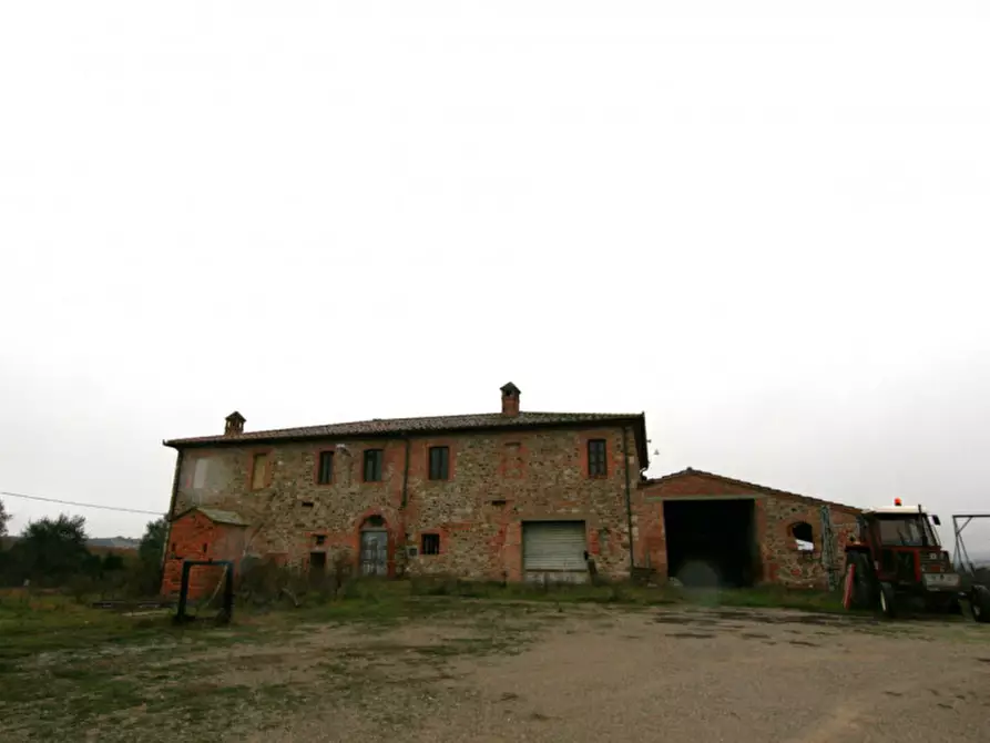 Immagine 2 di Rustico / casale in vendita  a Torrita Di Siena