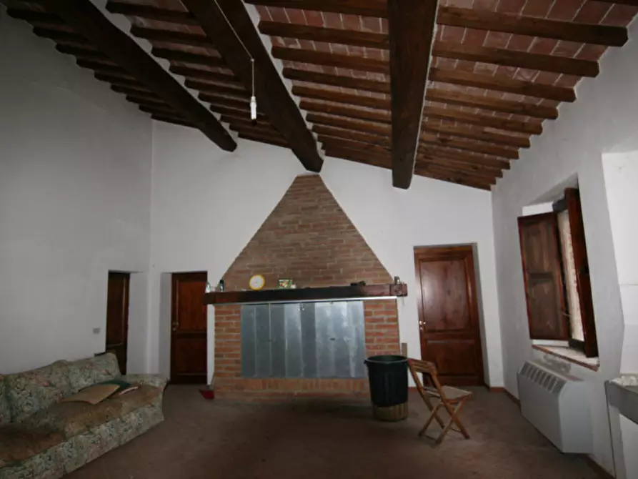 Immagine 15 di Rustico / casale in vendita  a Torrita Di Siena