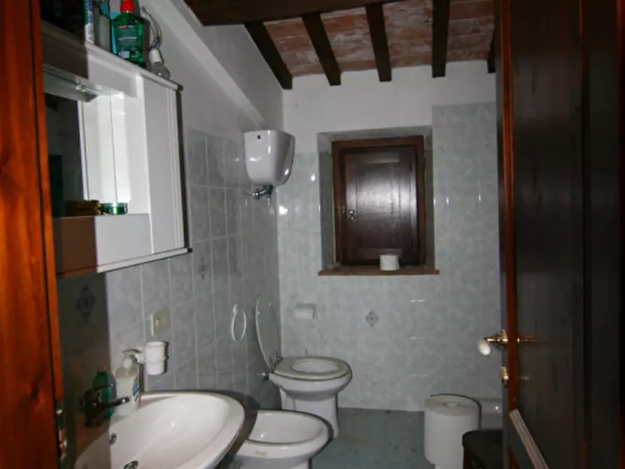 Immagine 23 di Rustico / casale in vendita  a Torrita Di Siena