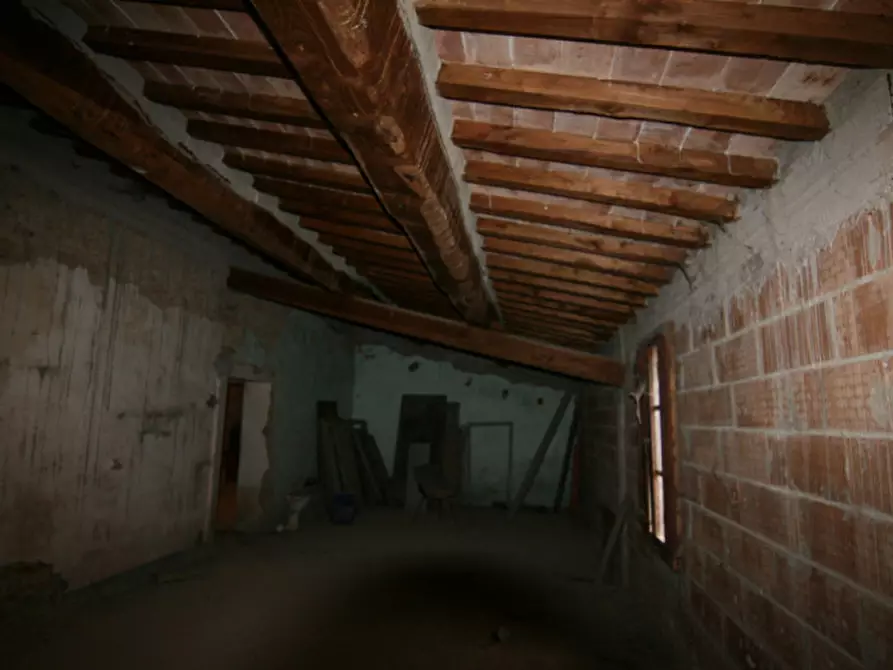 Immagine 24 di Rustico / casale in vendita  a Torrita Di Siena