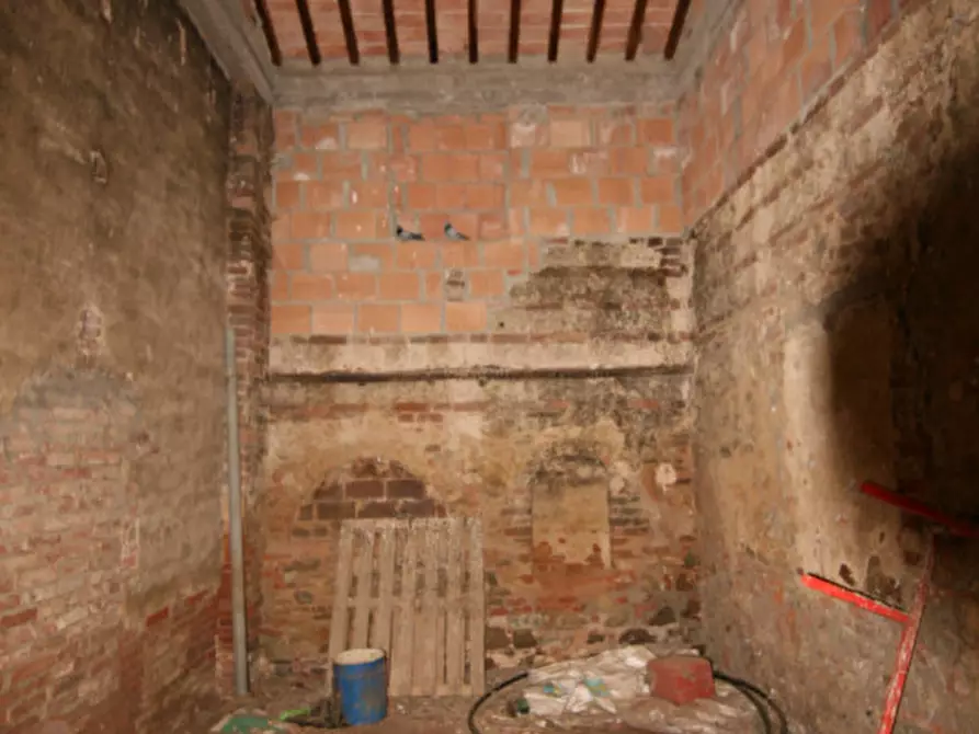 Immagine 40 di Rustico / casale in vendita  a Torrita Di Siena