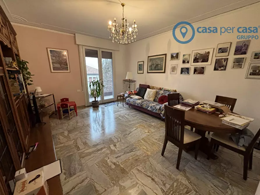 Immagine 1 di Appartamento in vendita  a Rovigo